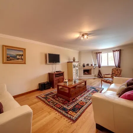 Spacious House With Private Pool In * 阿尔布费拉